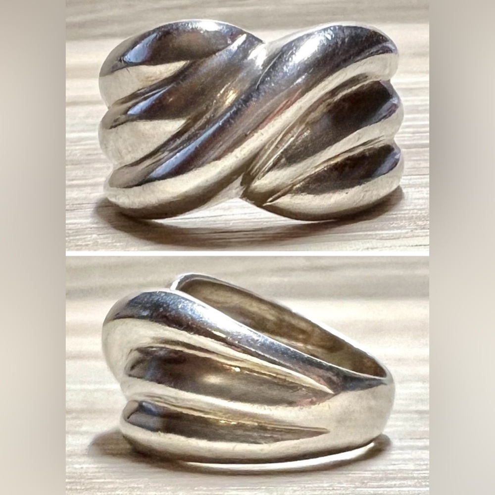 Vintage Designer Signed CW Sterling Silver Smooth Scalloped Dome Ring, Size 9